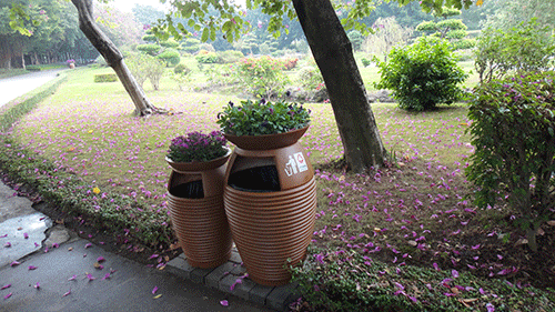  汕頭玻璃鋼花盆垃圾桶，點(diǎn)綴公園好環(huán)境。